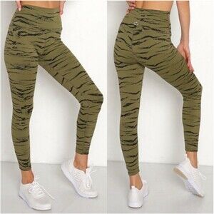 Beyond Yoga High Waisted Leggings Women's Size S Olive Wood Jacquard Flaw Read!